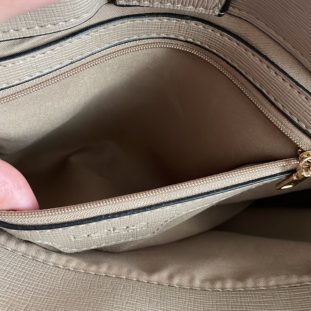 bebe purse - Picture 14 of 15